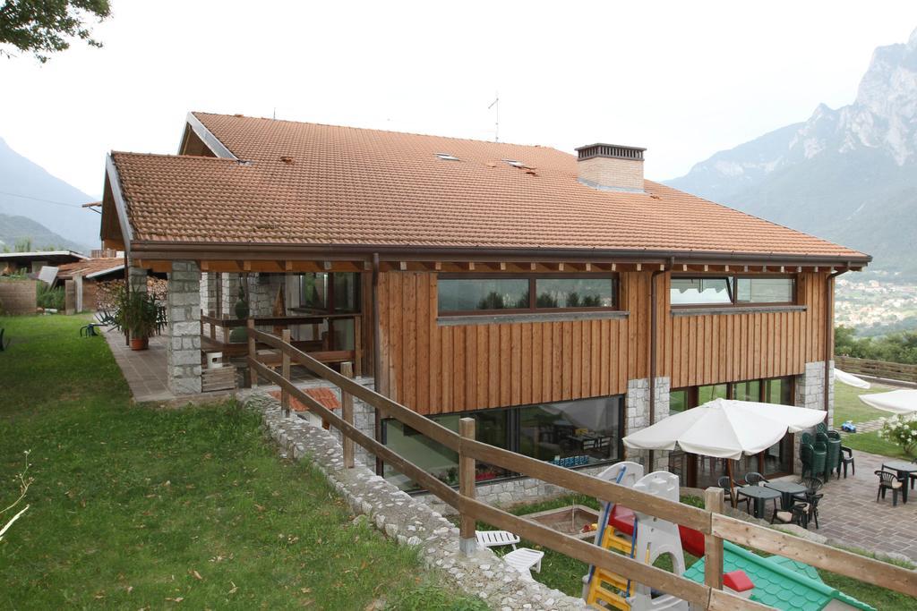 ホテルAgriturismo San Faustino Ceto エクステリア 写真